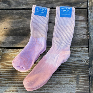 Cloud-Soft Botanical Bliss: Organic Cotton Socks Dyed with Nature's Palette
