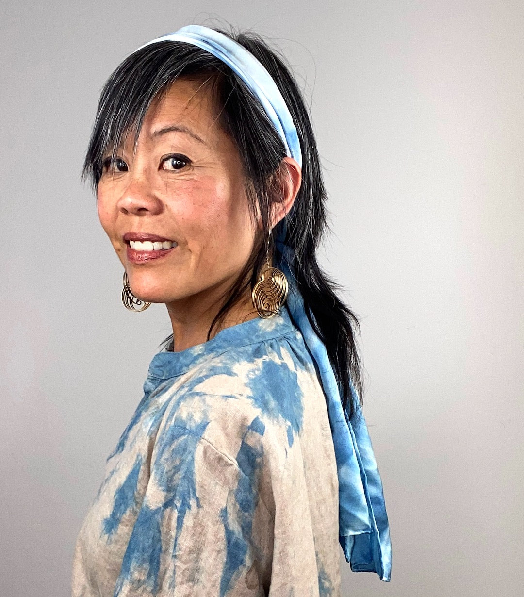 How to Style a Silk Scarf 4 Ways