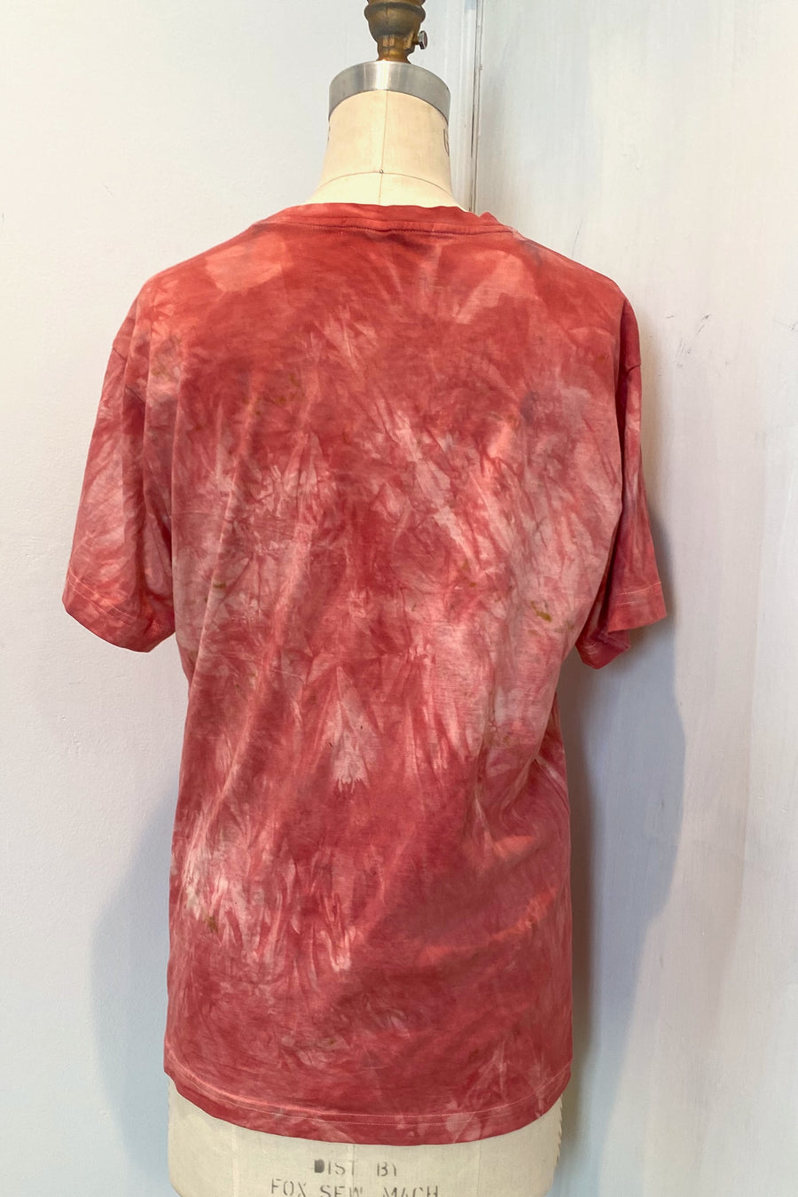 T shirt in Coral