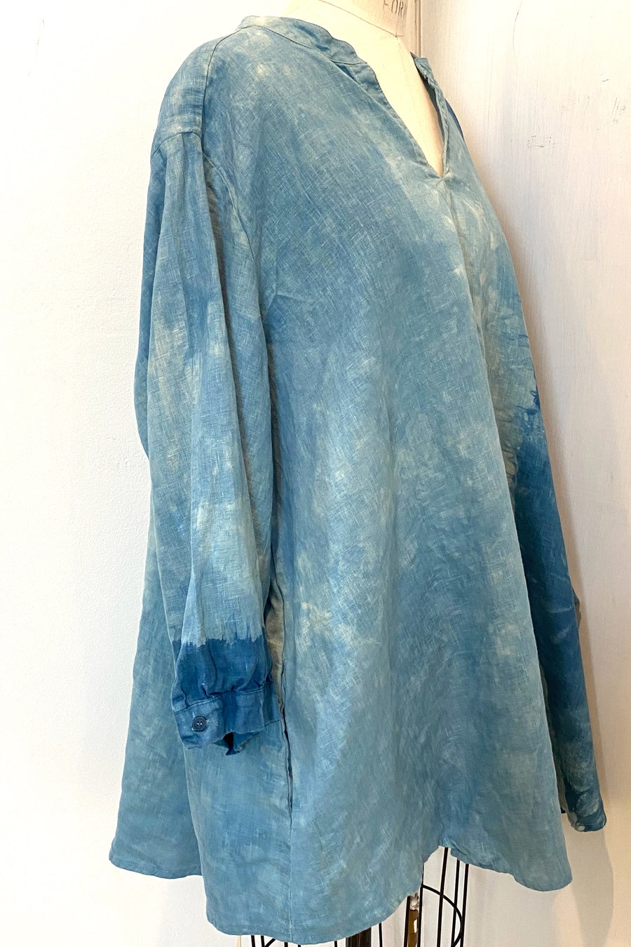 Botanically Dyed Linen Tunic in Blue Size 2