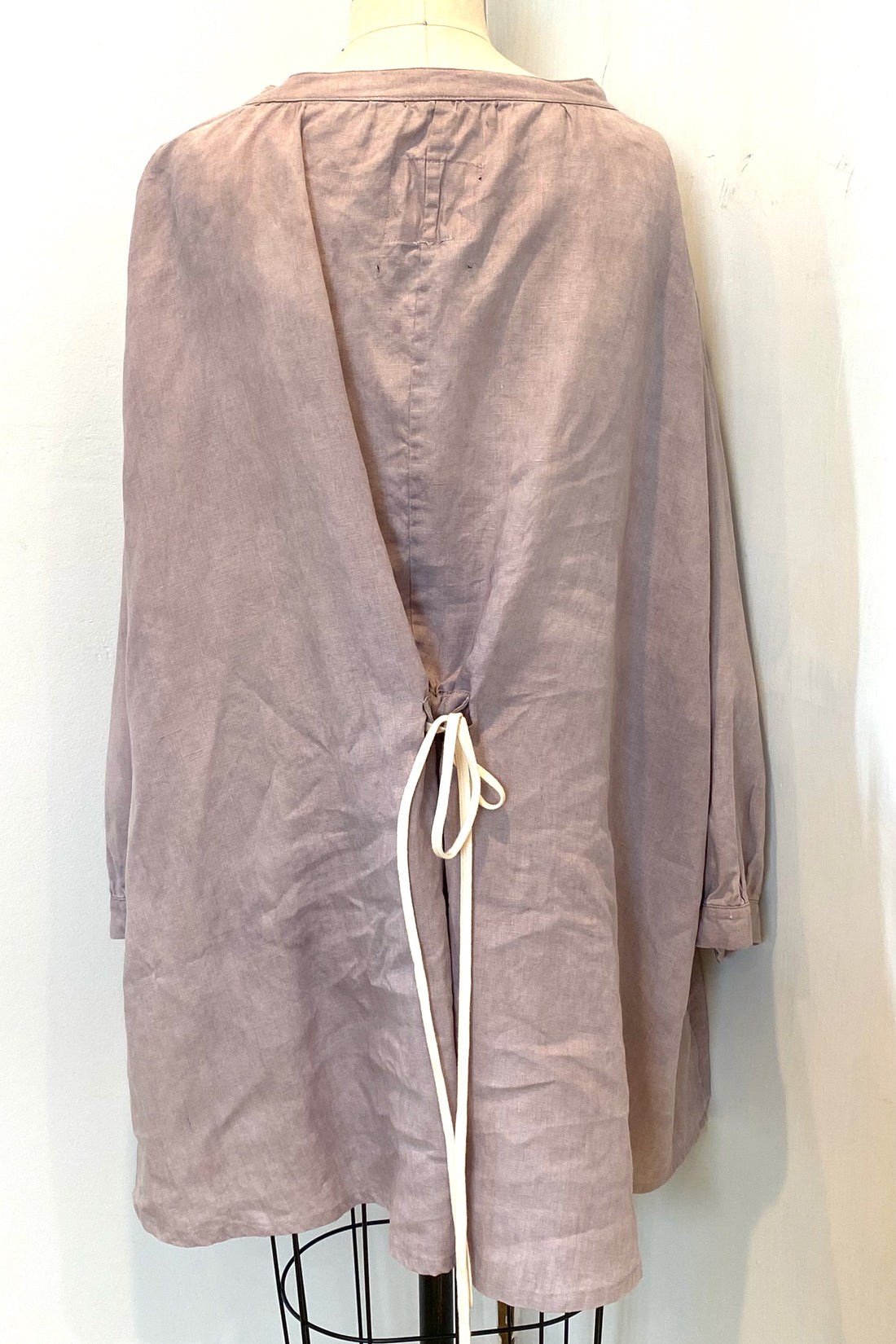 Botanically Dyed Linen Tunic in Mauve Size 2