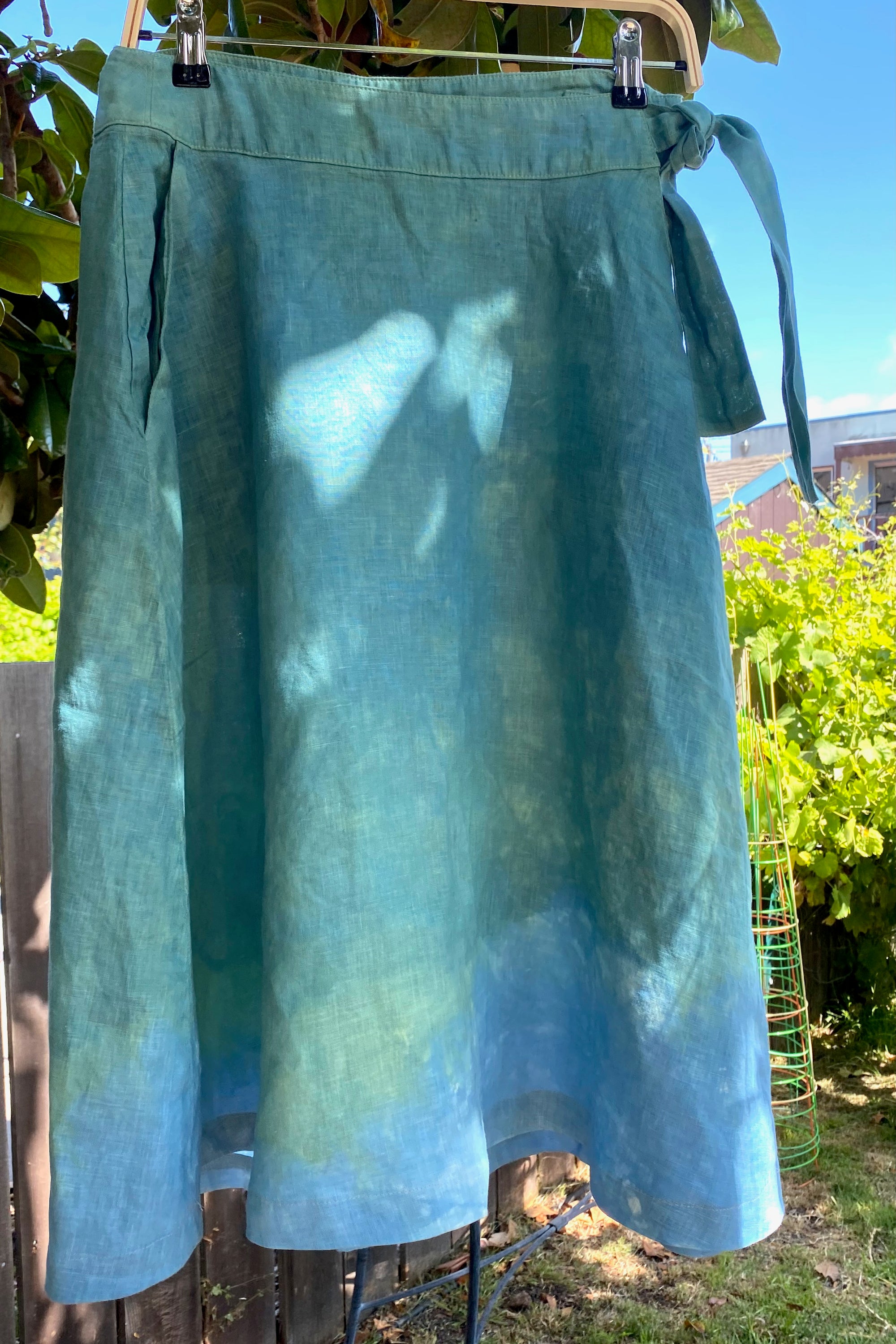 Carina Skirt in Green Linen