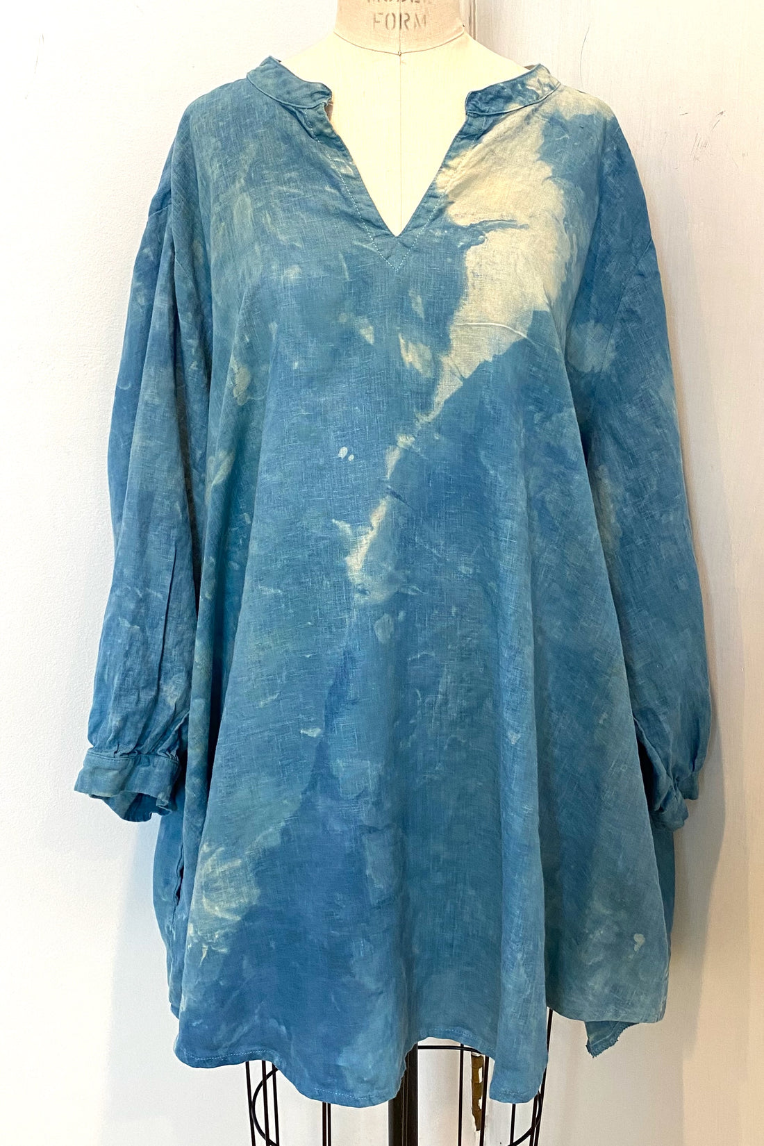 Botanically Dyed Linen Tunic in Teal Size 1