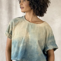 Allyn Boxy Tee: Sustainable Warmth & Effortless Style in Blue Tan Ombre
