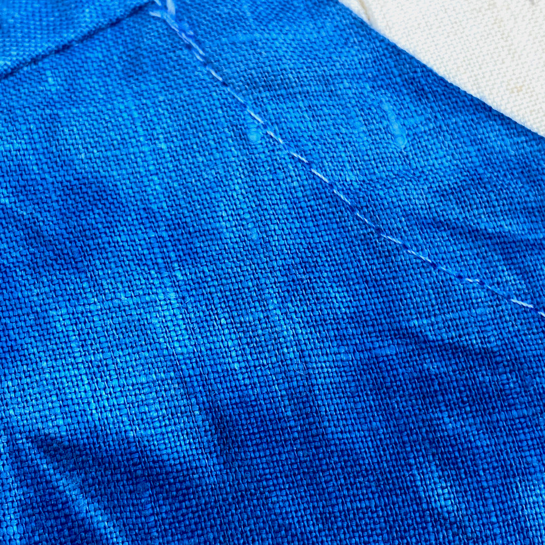 Vega Top - Your Versatile No-Iron Top for Every Occasion | Organic Linen | Indigo Blue Willow